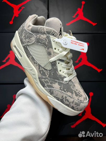 Nike Air Jordan 5 Retro Low Expression кремовые