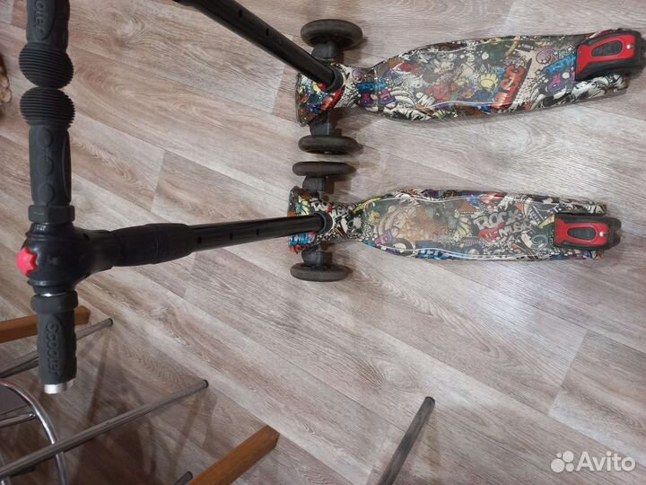 Самокат детский со светящимися колесами