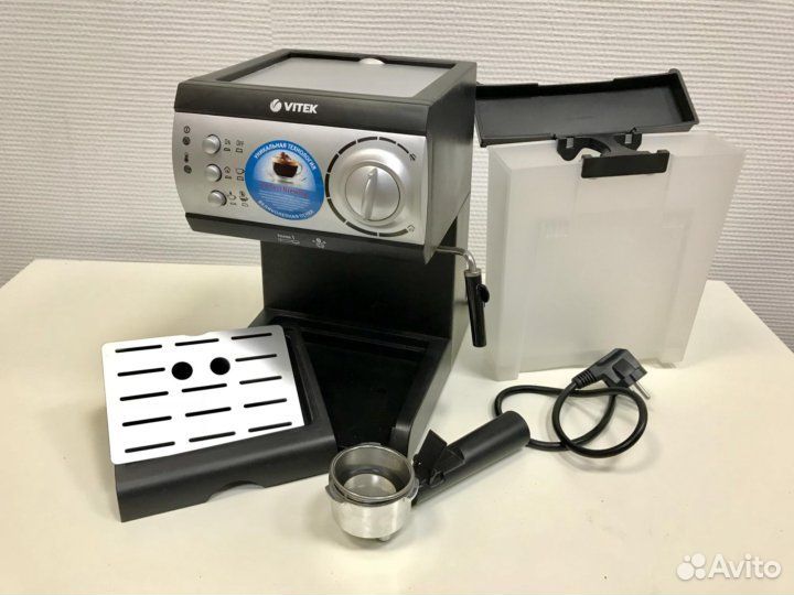 Кофеварка рожковая Vitek VT-1511BK