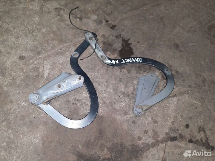 Петля капота chery amulet