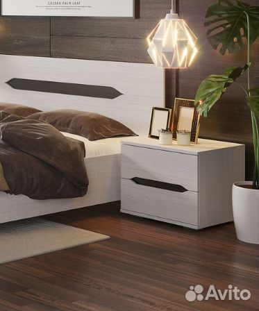 Тумба прикроватная новая 