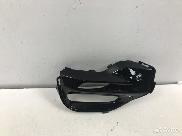 Заглушка бампера левая BMW X5 4 (G05)