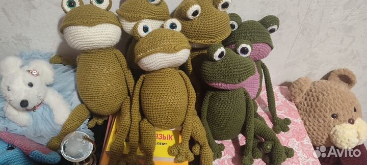 Вязаные игрушки лягушка