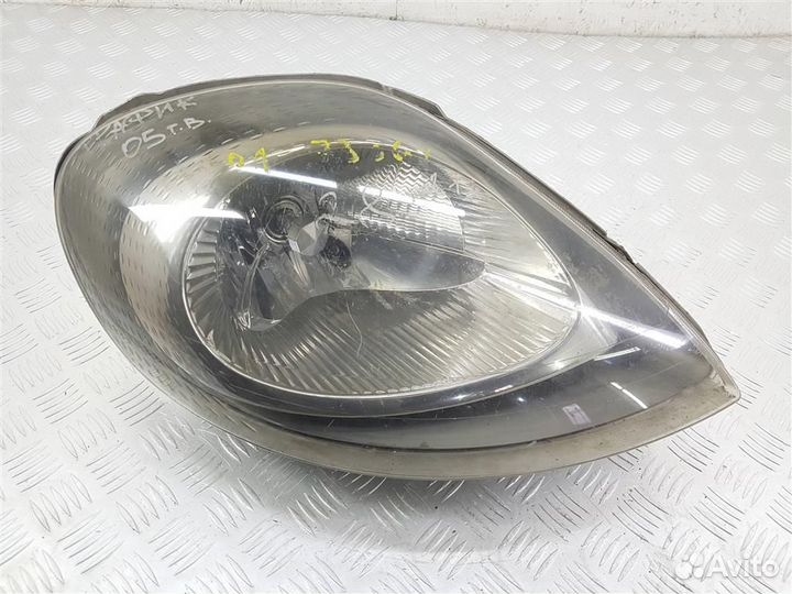 7700311372 Фара правая Renault Trafic