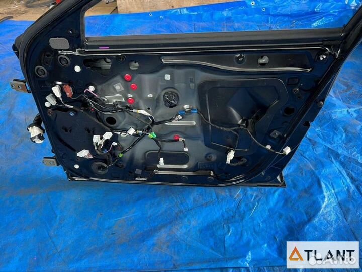 Дверь передний правый mazda 3