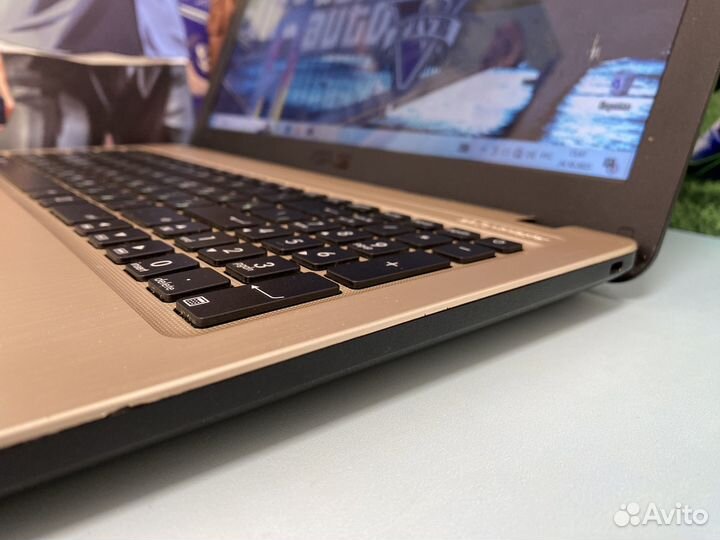 Шустрый Ноутбук Asus Intel/SSD/4gb/15.6