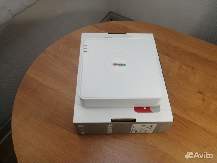 Видеорегистратор AHD HiWatch DVR-104P-G(B)