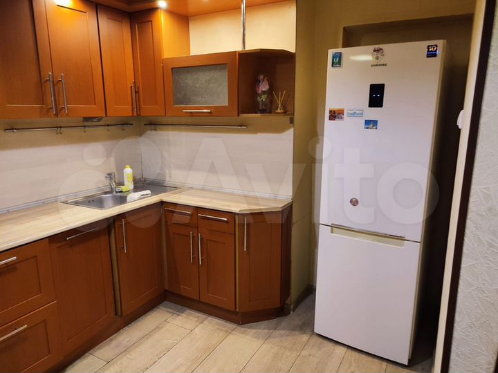 3-к. квартира, 70 м², 2/10 эт.