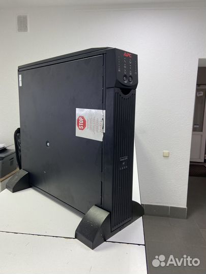 Ибп APC surt1000XLI SMART UPS RT1000