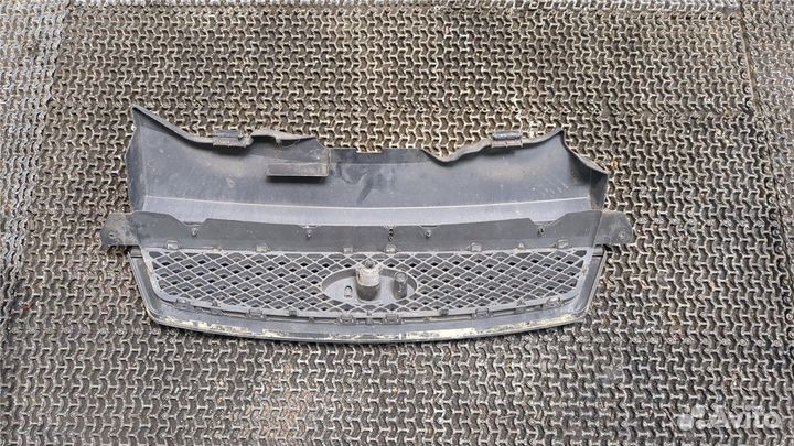Решетка радиатора Ford Focus 2, 2005