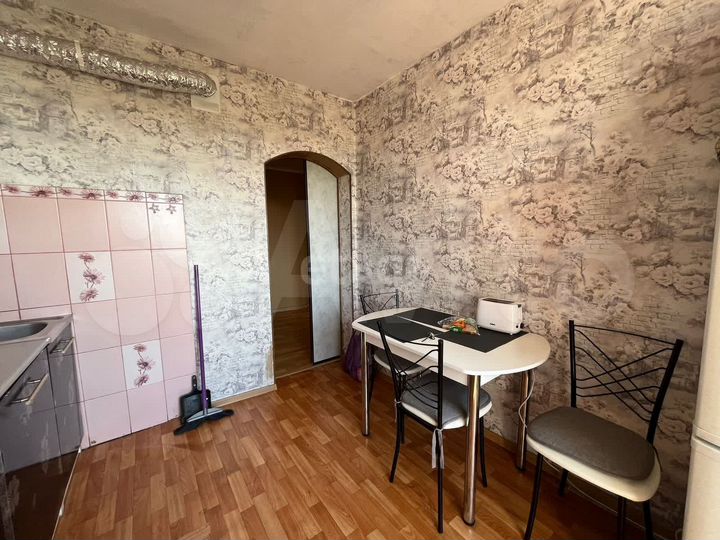 3-к. квартира, 70 м², 9/9 эт.