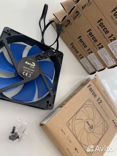 Продам корпусный вентилятор Aerocool Force 12 PWM