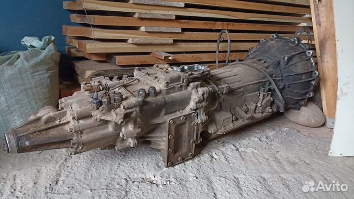 Коробка с раздаткой Паджеро 2поколение