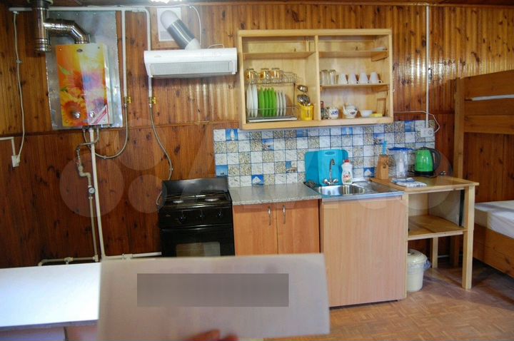 Дом 23 м² на участке 3 сот.