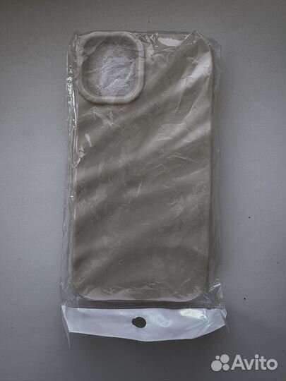 Чехол на iPhone 11