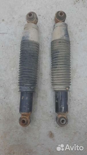 Задние амортизаторы Хундай Солярис рест 2016г