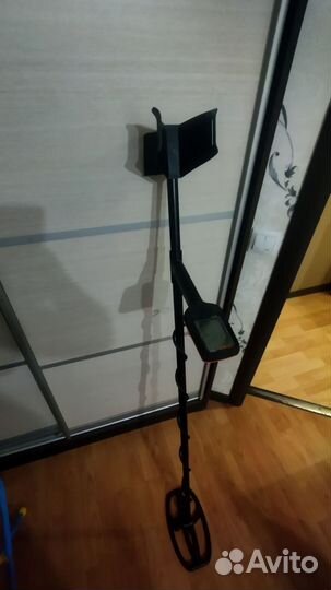 Металлоискатель quest x5