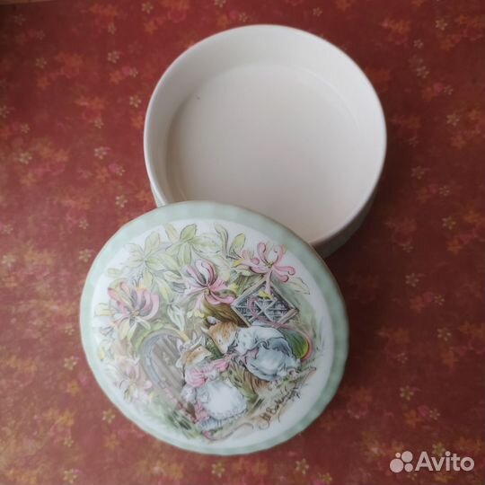 Шкатулка Ежевичная поляна