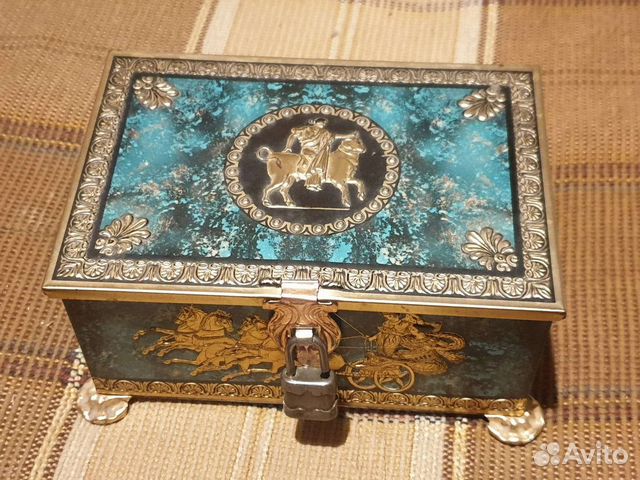 Шкатулка красивая металл, старинная