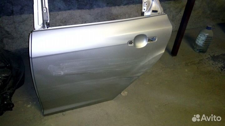 Дверь задняя левая Ford Focus 3