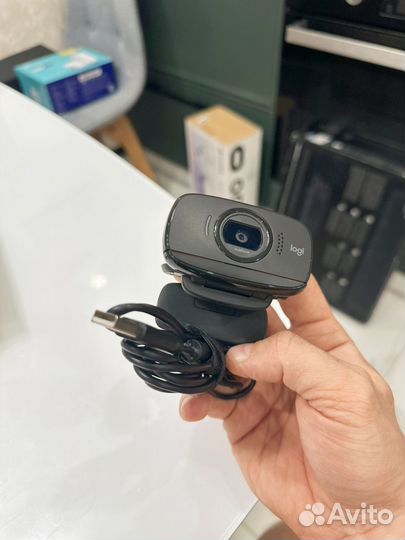 Веб-камера logitech c525