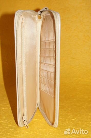 Орифлэйм кошелек для путешествий