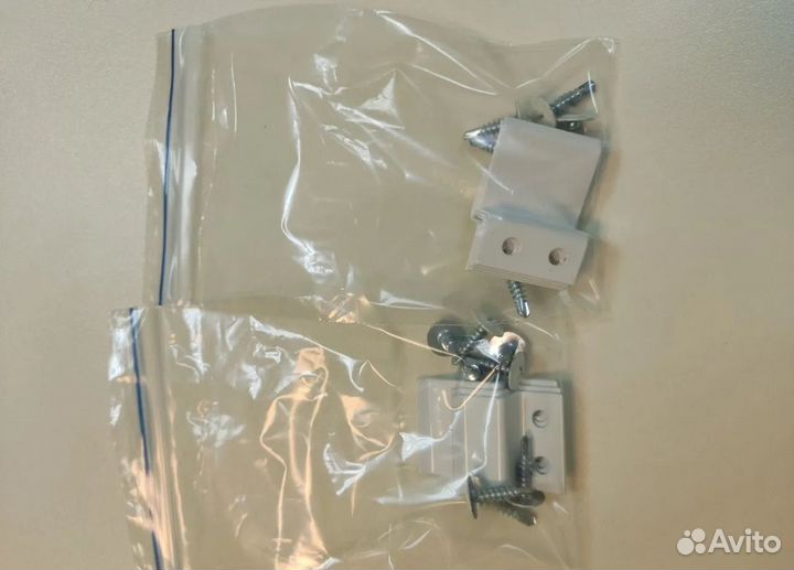 Рулонные шторы / Жалюзи