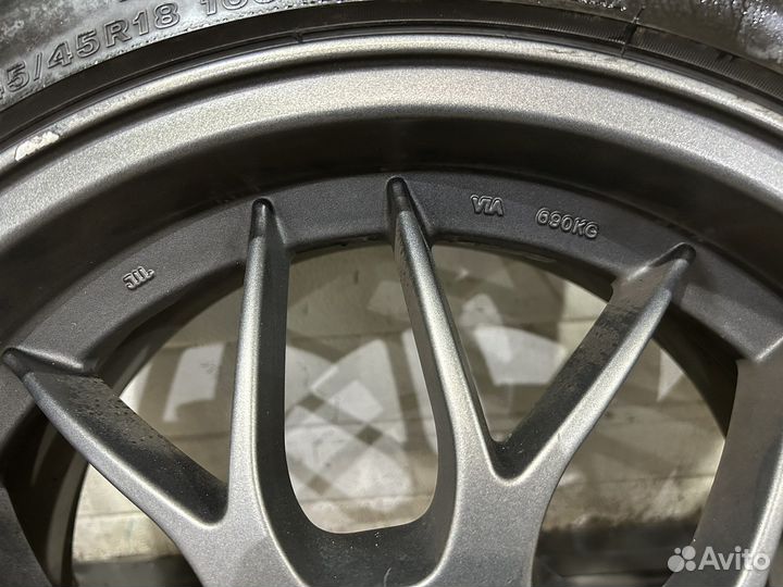 Комплект летних разношироких колес 18 диаметр