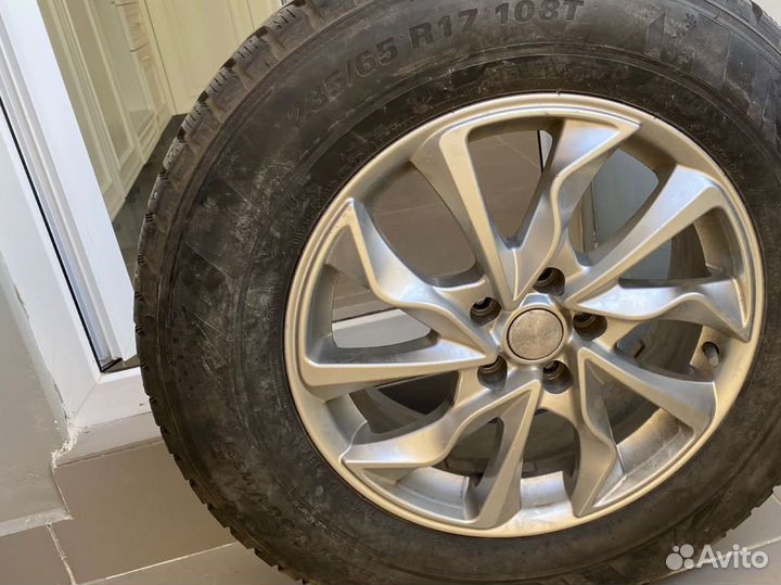 Колеса r17 зима 235 65 kumho стояли на мазде cx-7