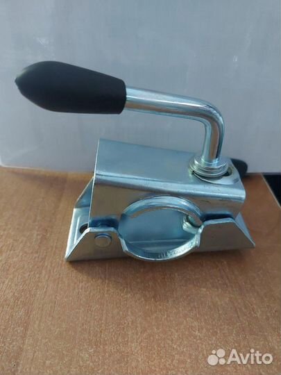 Хомут для крепления опорного колеса H-48