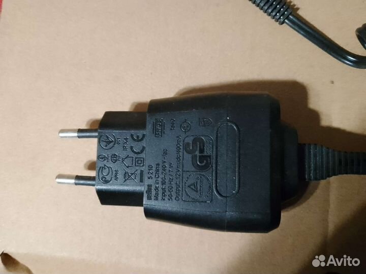 Сетевой адаптер для электробритвы Braun 12v 0,4A