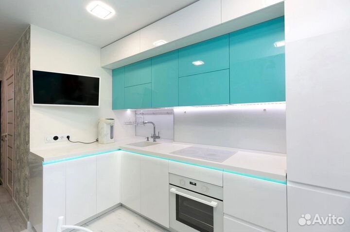 Кухня с искусственным камнем угловая