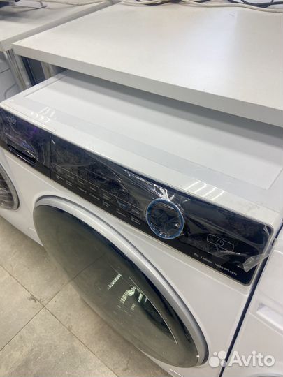 Стиральная машина узкая Haier HW80-BP14979