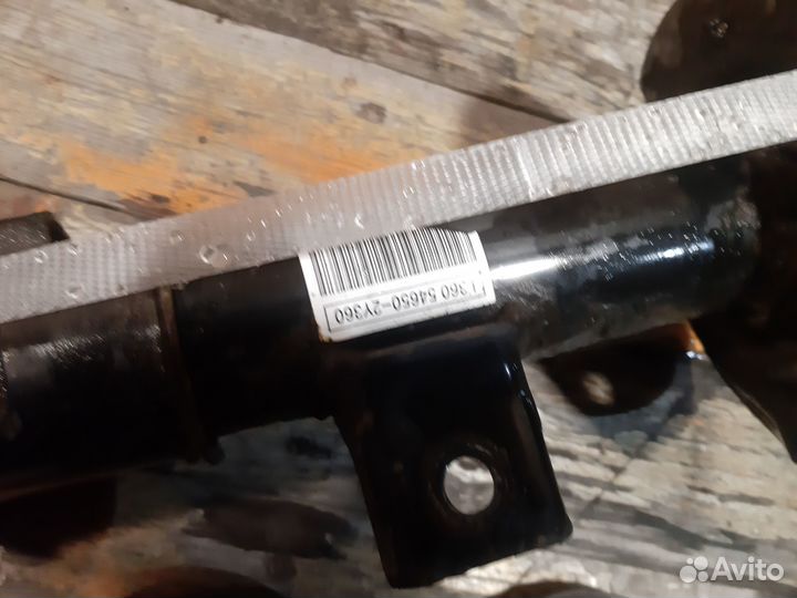 Амортизатор передний hyndai