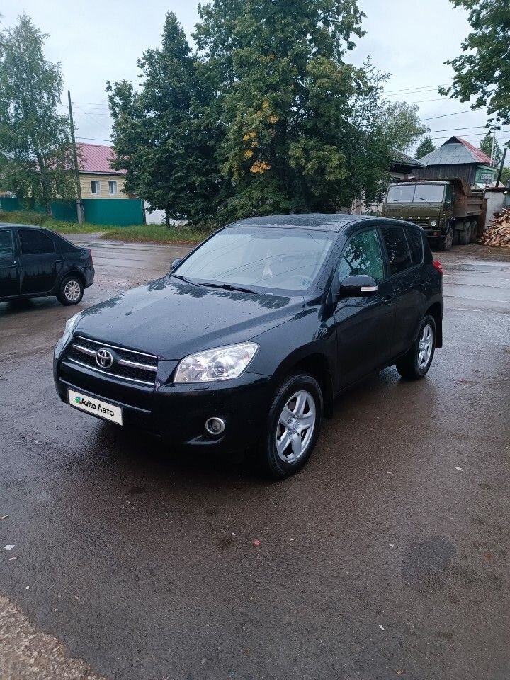 Toyota RAV4: фото владельца