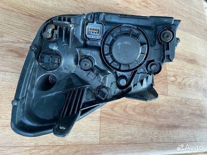 Фара правая на Kia Rio 2