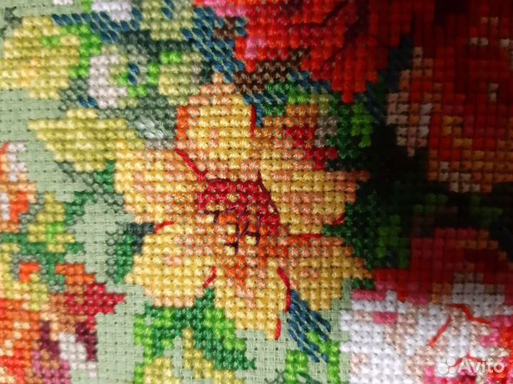 Картина вышитая крестом 