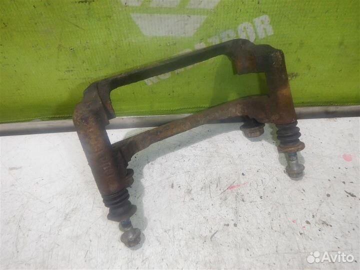 Скоба суппорта переднего Ровер 4-серия