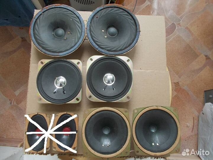 Динамики разные, в т.ч. вч, акустика разная