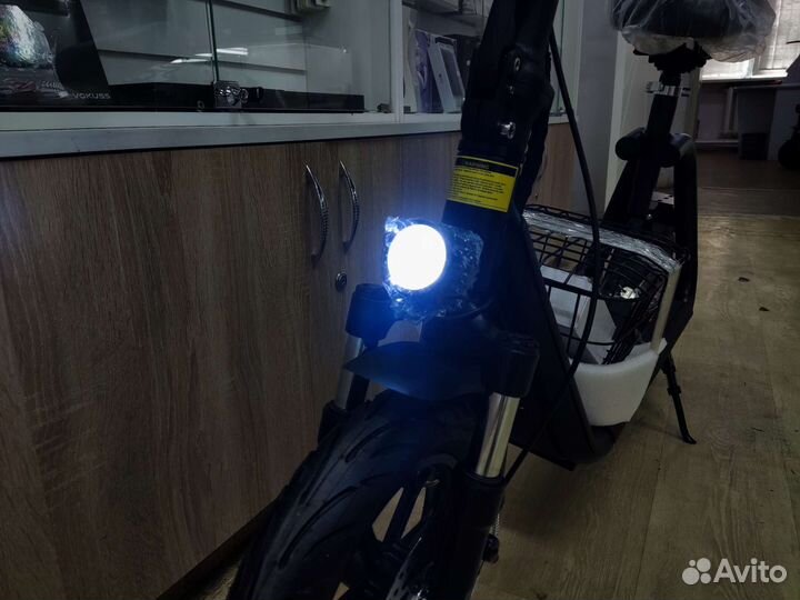 Электросамокат kugoo C1 plus