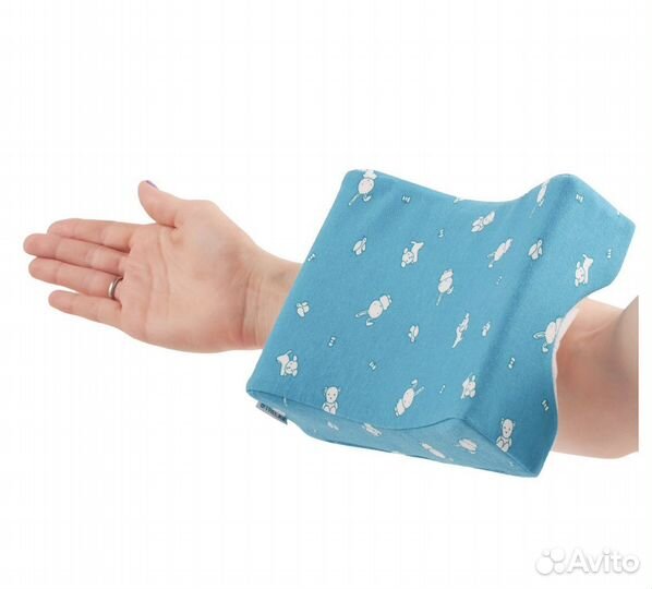 Ортопедическая подушка для кормления