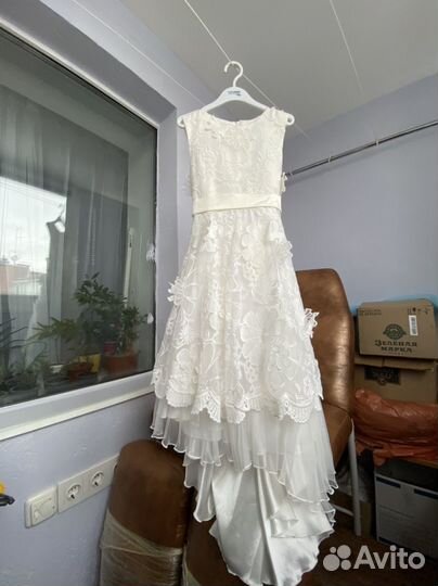 Нарядное платье