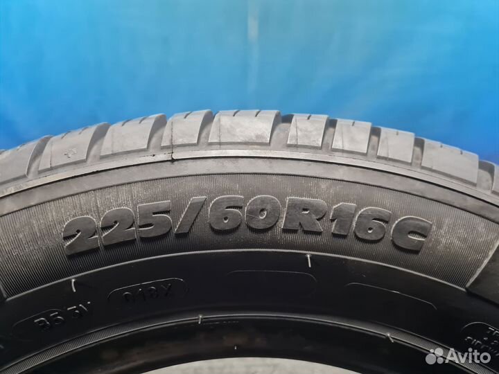 Michelin Agilis 51 225/60 R16C 105T