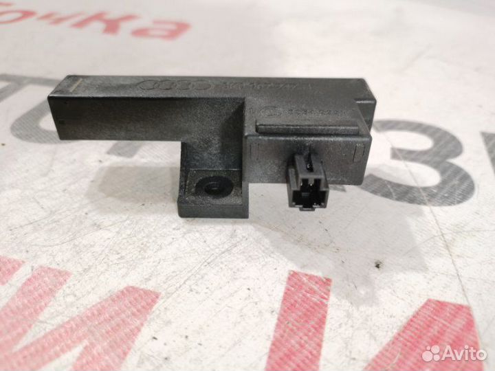 Антенна Volkswagen Touareg NF 3.6 cmta 2013