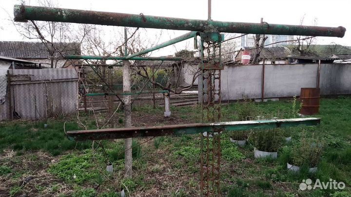 Шпалера для винограда, ежевики, малины