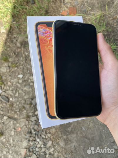 iPhone Xr, 128 ГБ