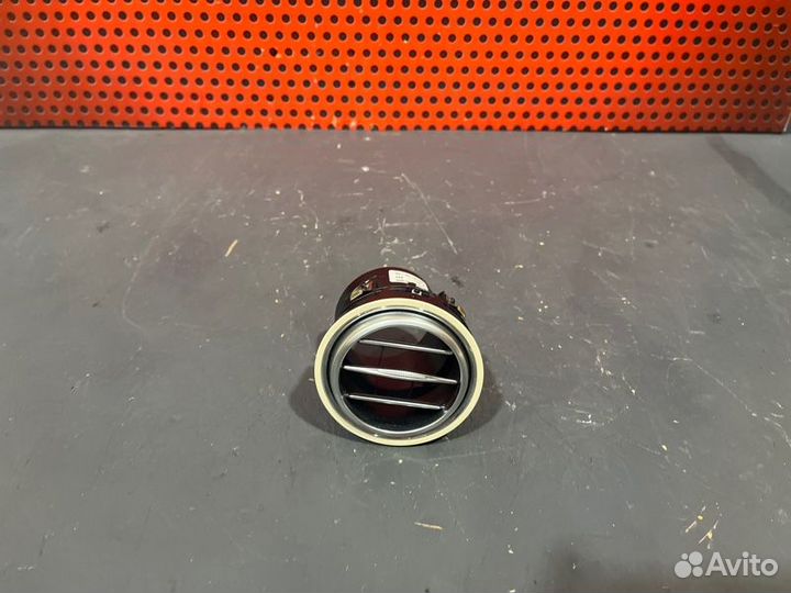 Дефлектор воздушный Mercedes-Benz S-Class W222