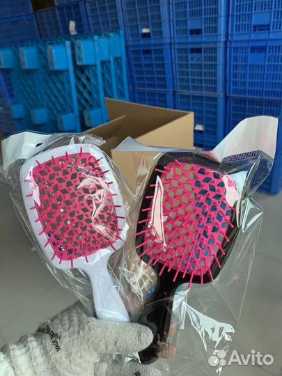 Расческа-выпрямитель массажная