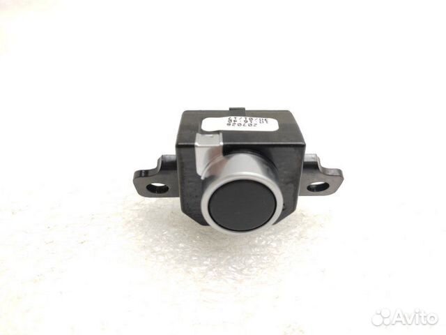 Кнопка открывания бардачка Land Rover Discovery 5