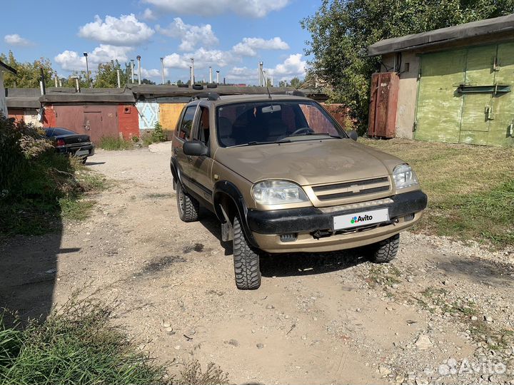 Chevrolet Niva 1.7 МТ, 2006, 1 275 км